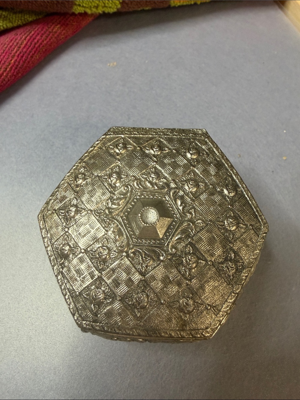 Vintage Japanese trinket holder